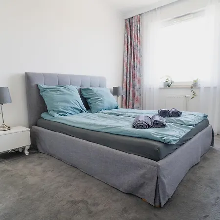 Archirent Aviator Apartment